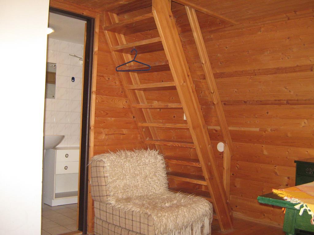 Penzion Pod Dobakom Lazisko Exterior photo